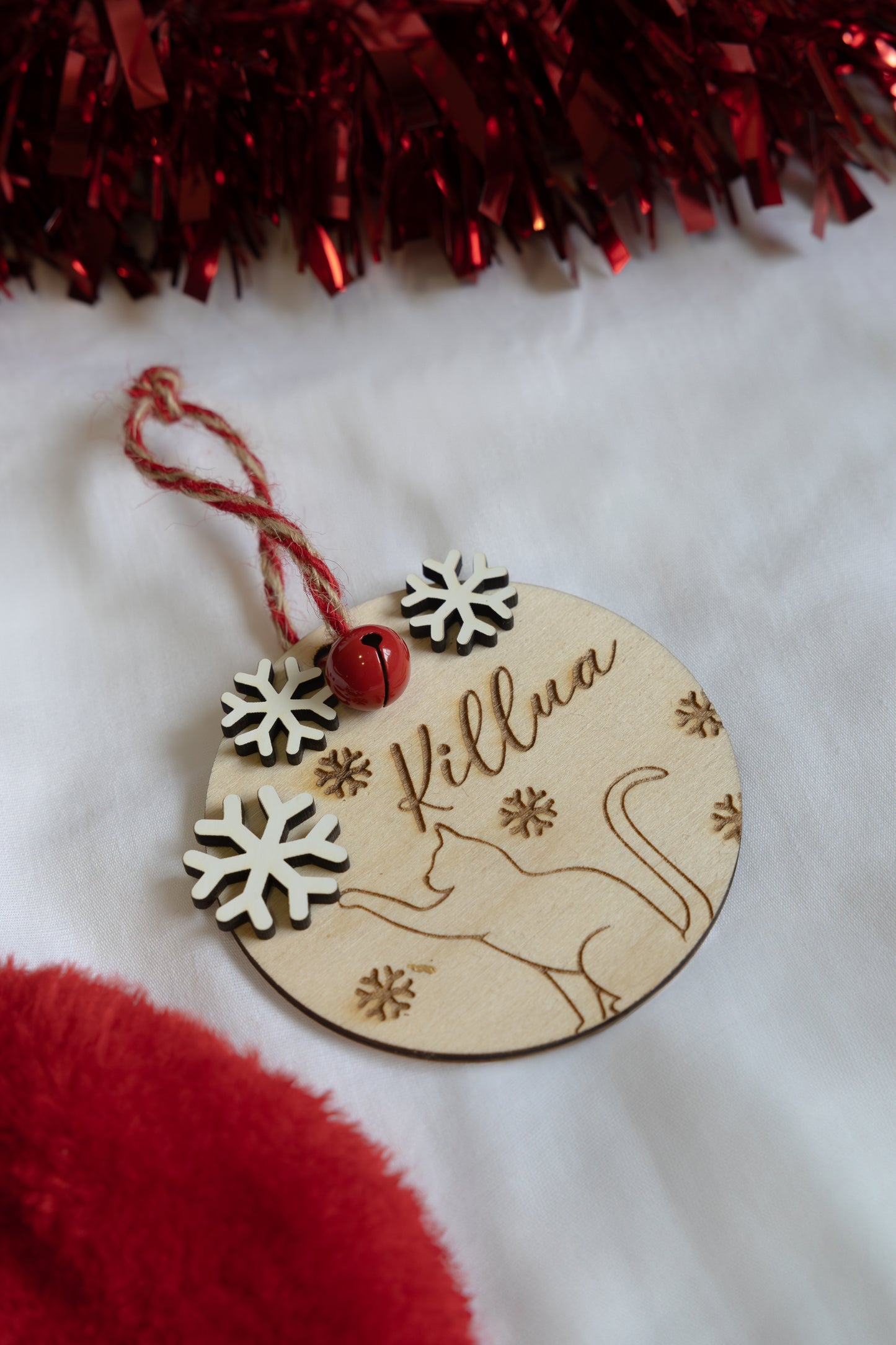 Bola de Natal - Gato a brincar com floco de neve