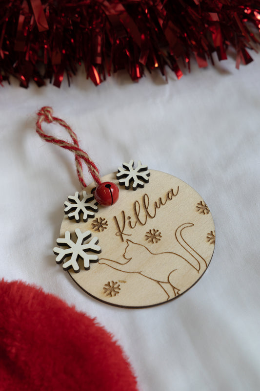 Bola de Natal - Gato a brincar com floco de neve